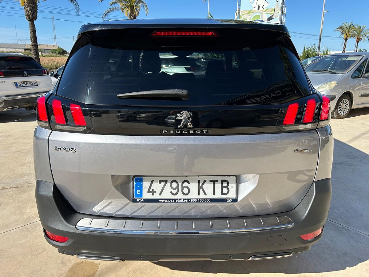 PEUGEOT 5008 GT LINE 1.2 E-THP AUTO SPANISH LHD IN SPAIN 96K 7 SEATS SUPER 2019